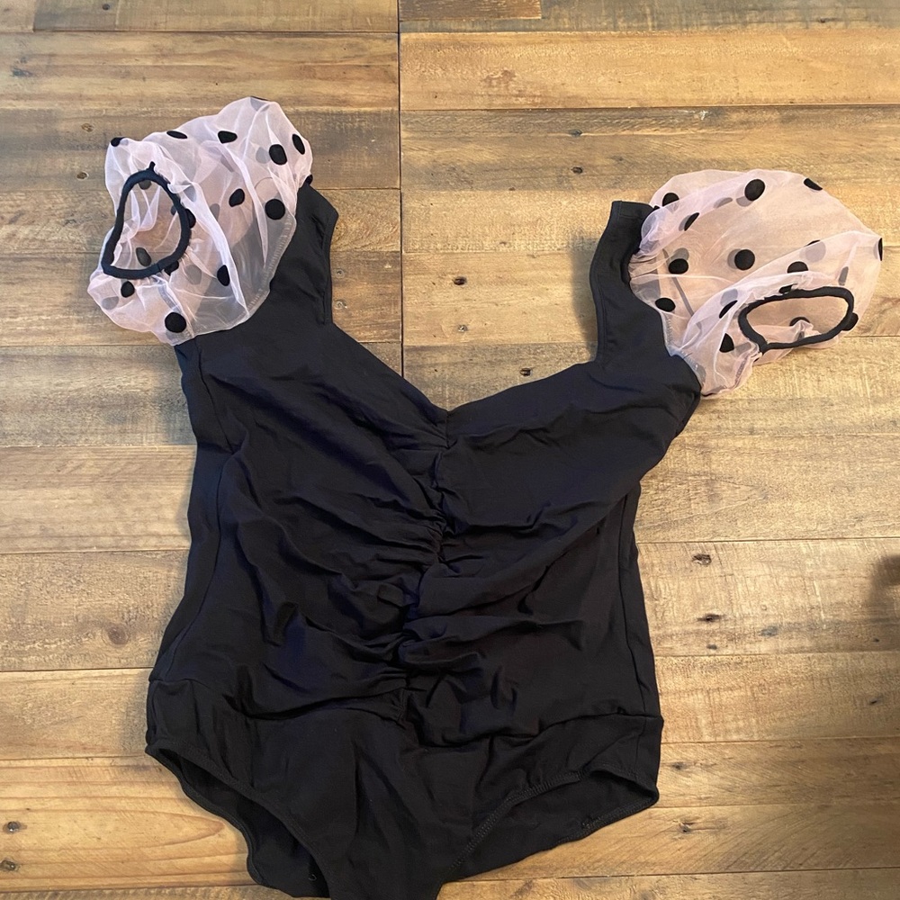 Vici bodysuit with polka dot translucent sleeves